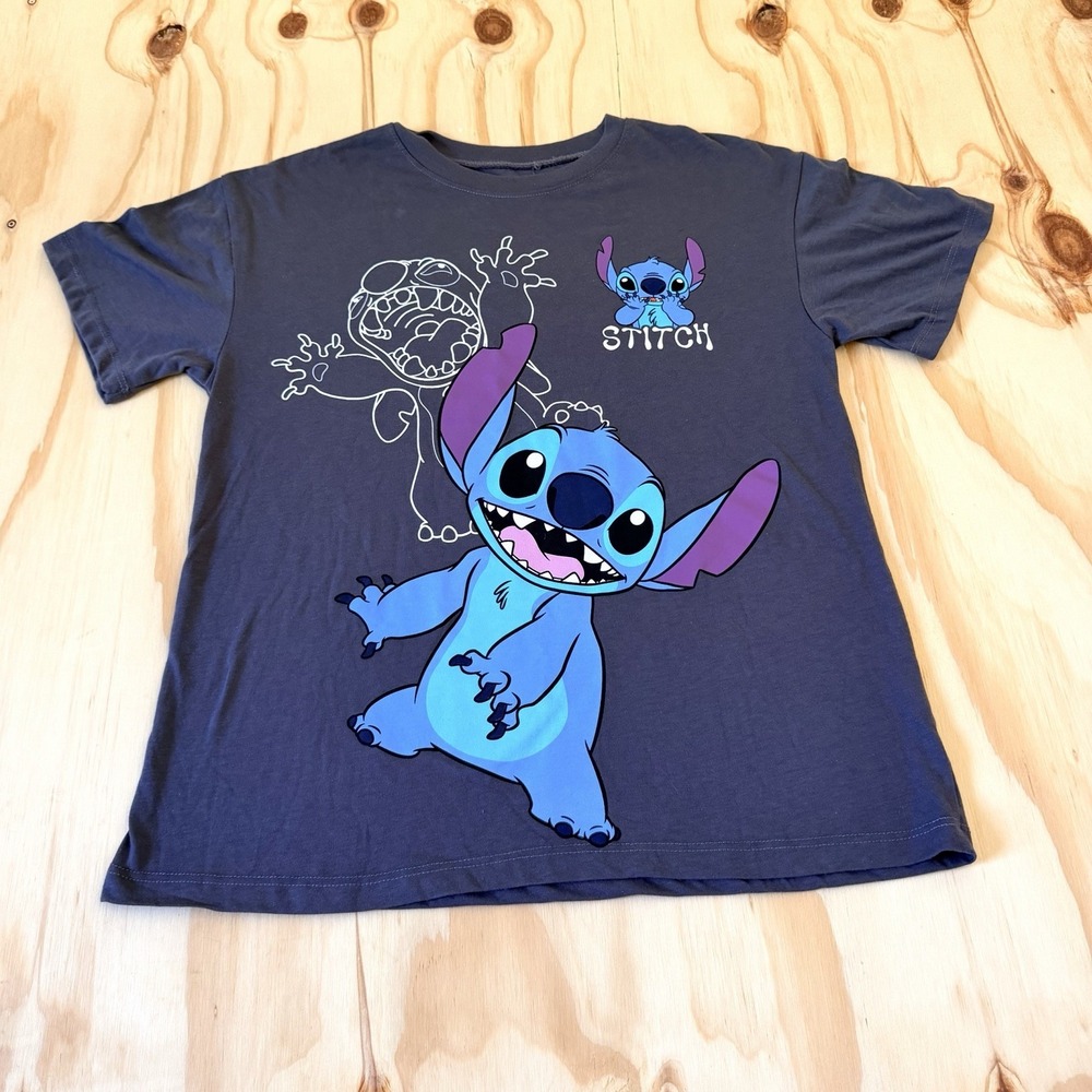 Disney Stitch Graphic T-Shirt Womens Small Gray Short Sleeve Crewneck Tee Y2k